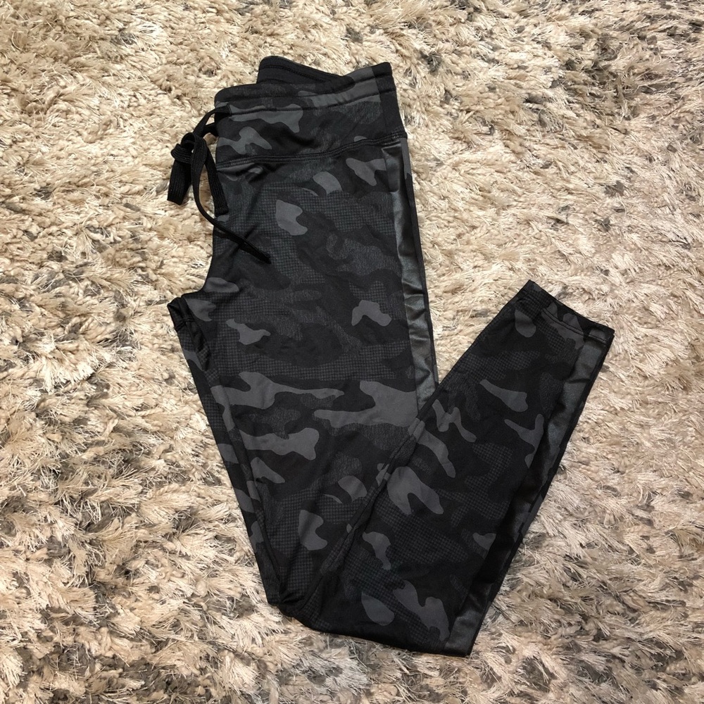 F21 yoga pants